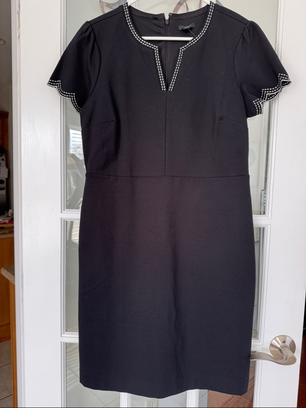 Ann Taylor size 12P NWT black knit tailored shift dress w/white embroidered trim
